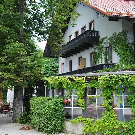 Restaurant Forstwirt Hotell 3*